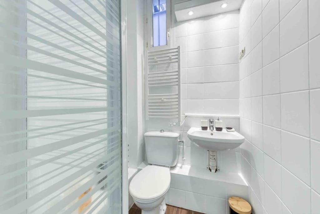 Paris Gentilly Appartement Tout Equipe - Rer B Exterior foto